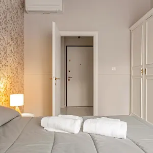 Aparthotel The Port, Livorno